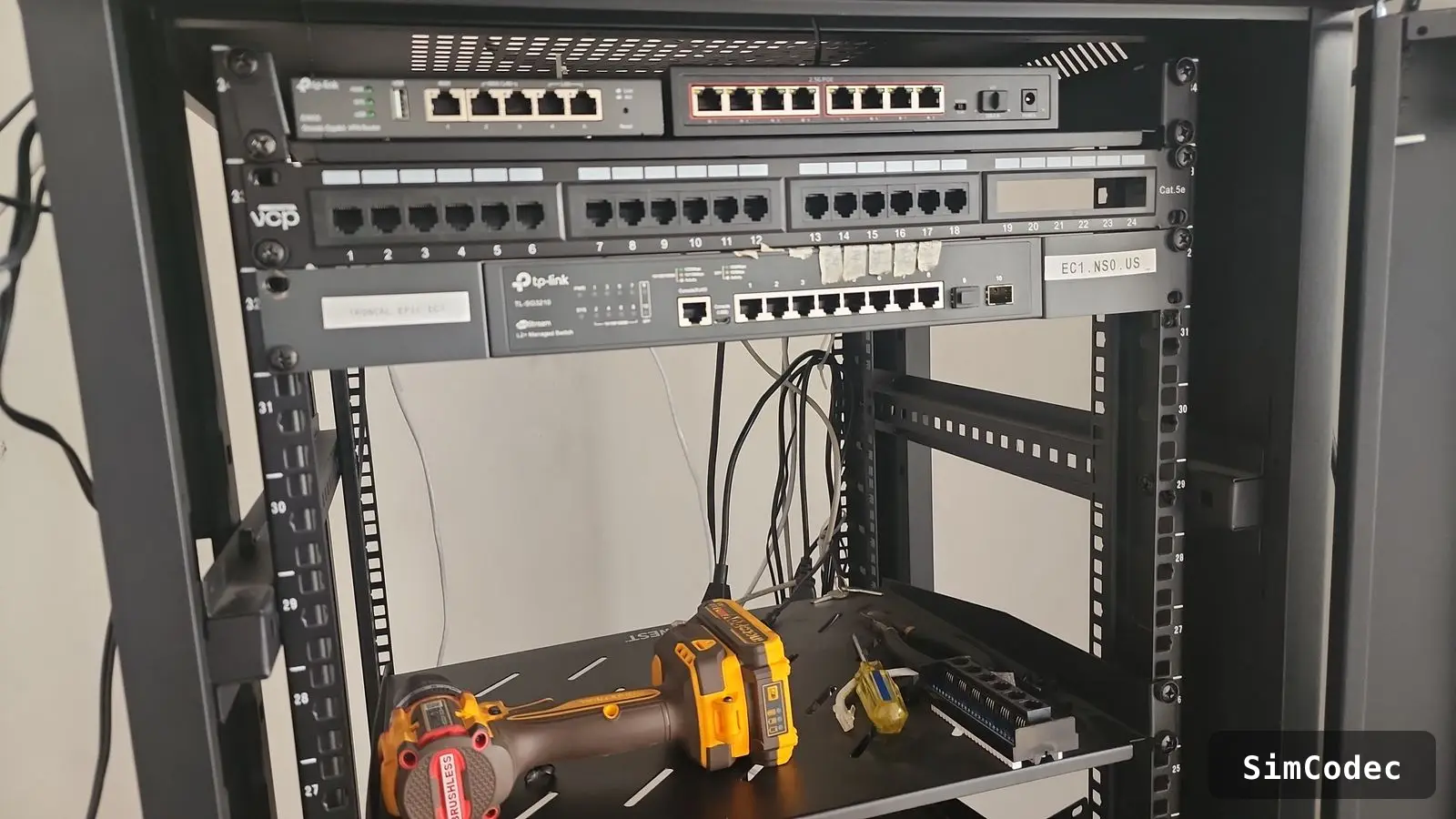 Patch panel and switch installation
